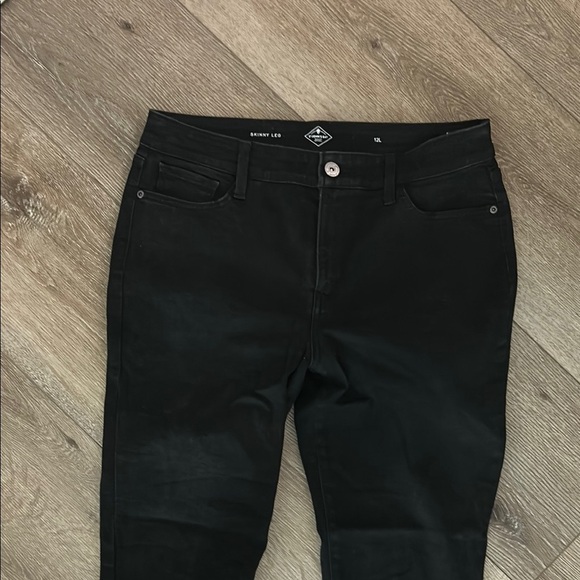 St. John’s Bay Chic Black Skinny Jeans Tall 12L - Picture 2 of 9